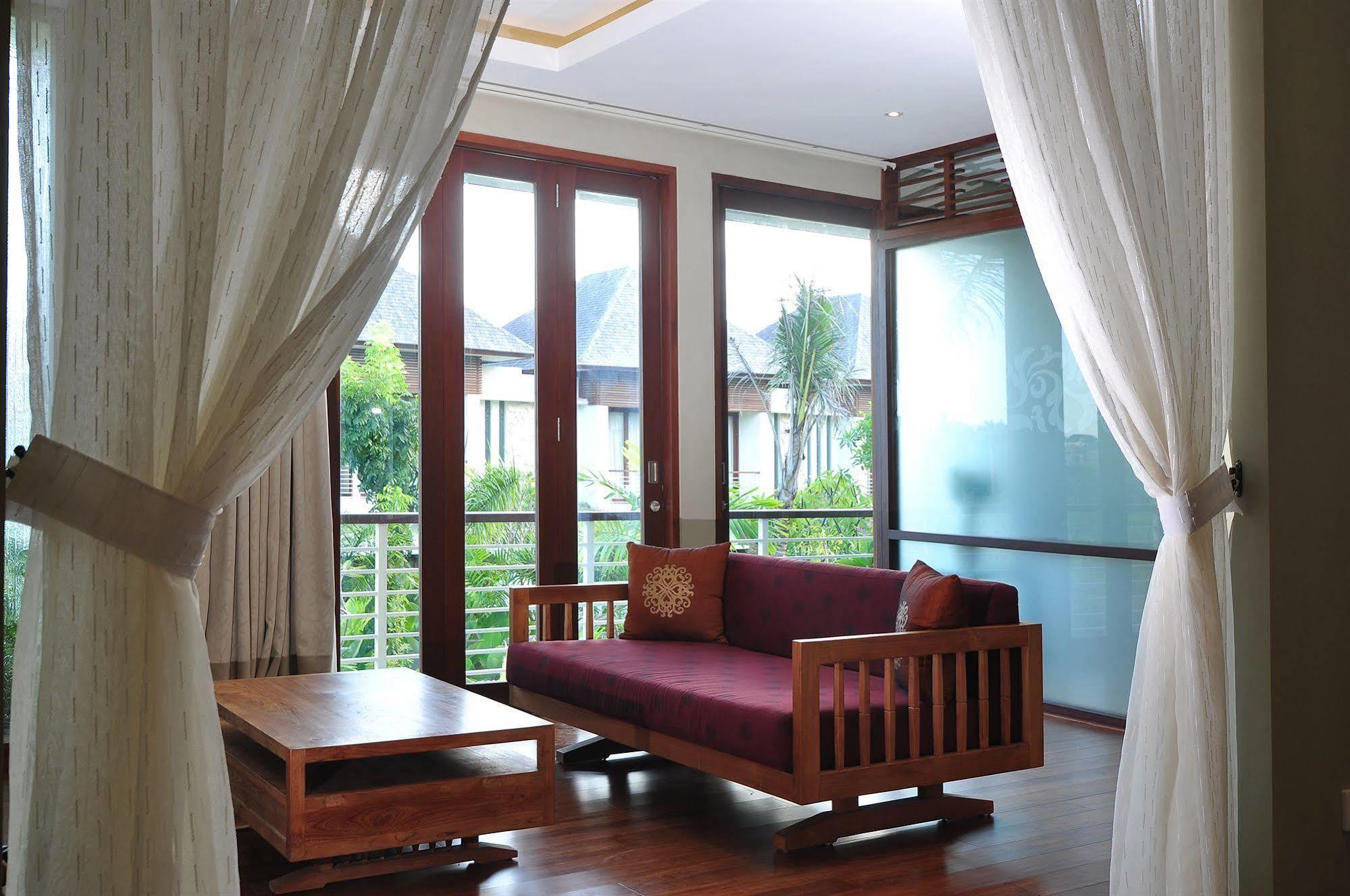 Kampoeng Villa Bali Kuta Lombok Kültér fotó