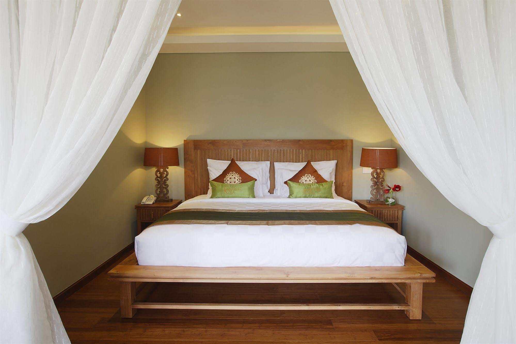 Kampoeng Villa Bali Kuta Lombok Kültér fotó